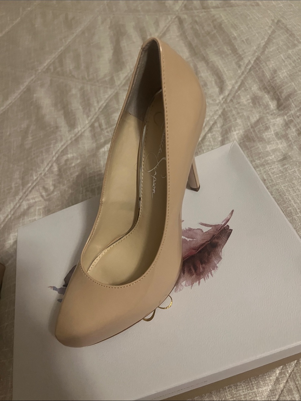 Jessica Simpson Beige Patent Pointed-Toe Stiletto Pumps